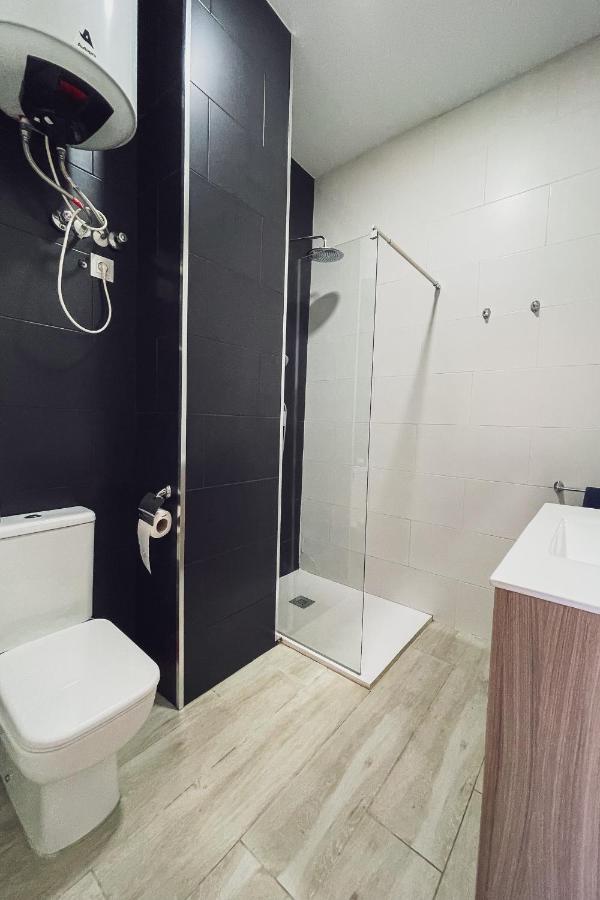 Malaga Velarde Center 3 Apartment ภายนอก รูปภาพ