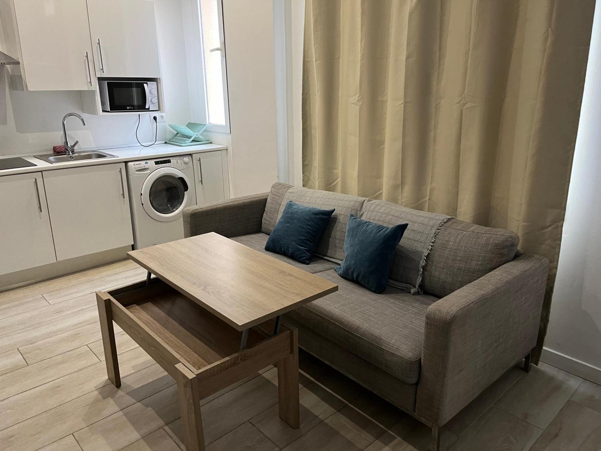 Malaga Velarde Center 3 Apartment ภายนอก รูปภาพ